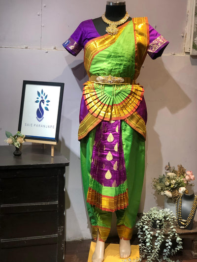 Bharatnatyam costume