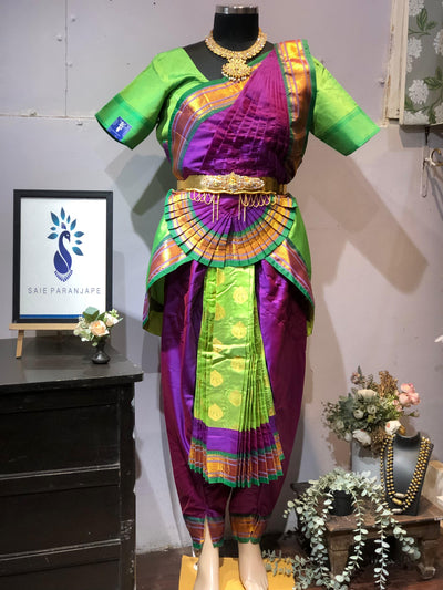Bharatnatyam costume