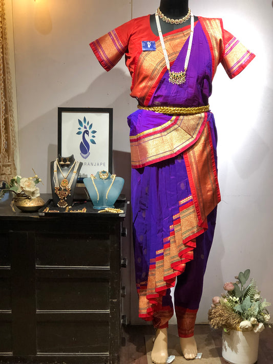 Bharatnatyam costume