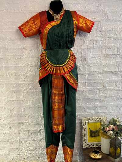 Bhartnatyam Costume