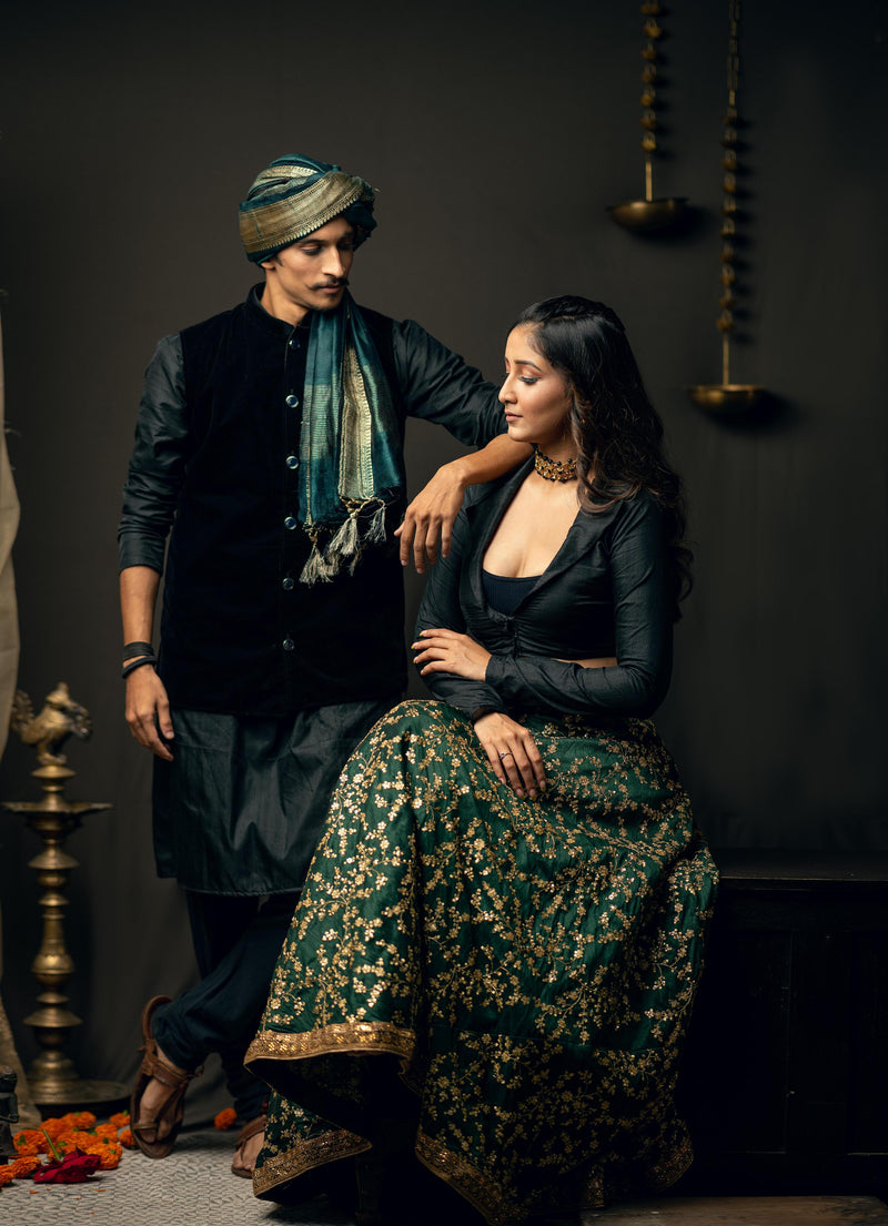 Men's Raw Silk Kurta & Dupatta with Velvet Jacket
